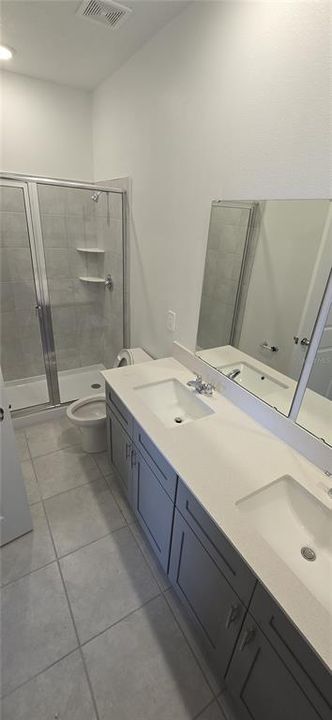 For Rent: $1,850 (3 beds, 2 baths, 1710 Square Feet)