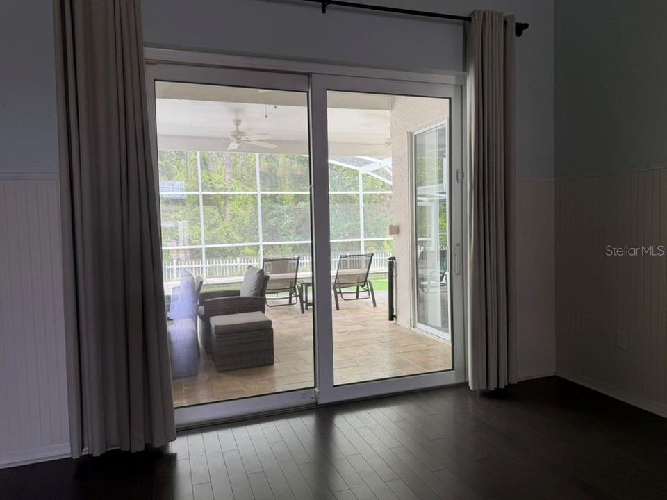En Venta: $375,000 (4 camas, 3 baños, 1799 Pies cuadrados)