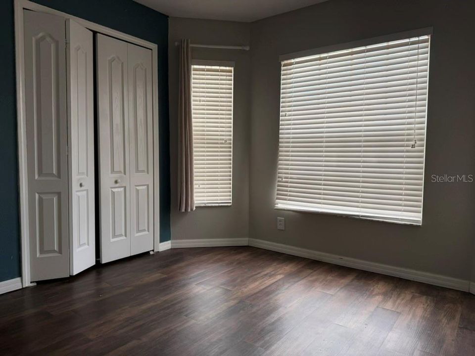 En Venta: $375,000 (4 camas, 3 baños, 1799 Pies cuadrados)