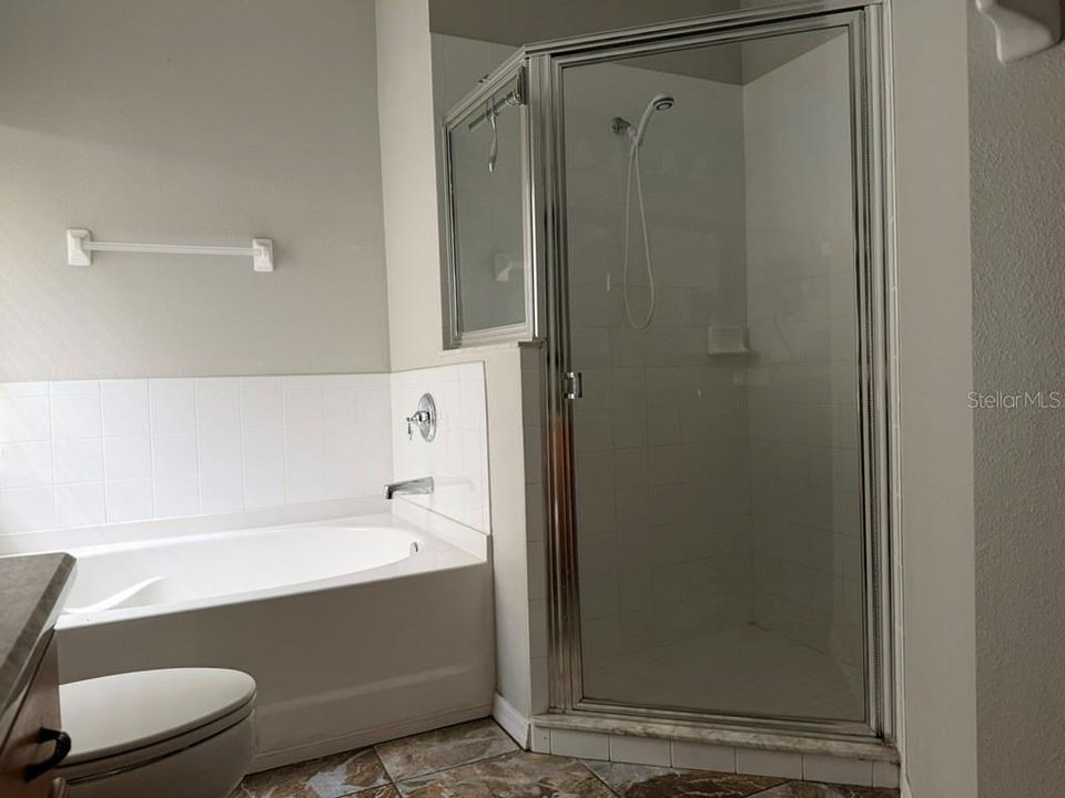 En Venta: $375,000 (4 camas, 3 baños, 1799 Pies cuadrados)