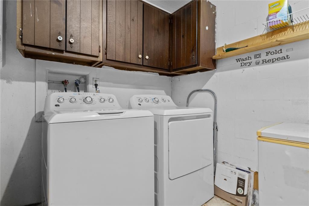 En Venta: $269,900 (4 camas, 2 baños, 1859 Pies cuadrados)