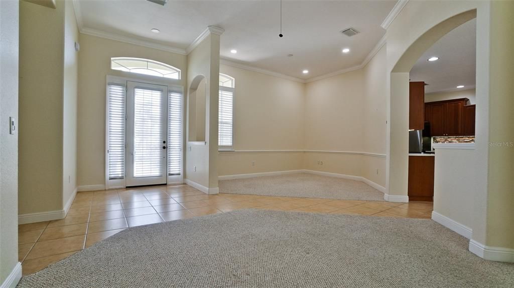 En Venta: $625,000 (4 camas, 3 baños, 2552 Pies cuadrados)