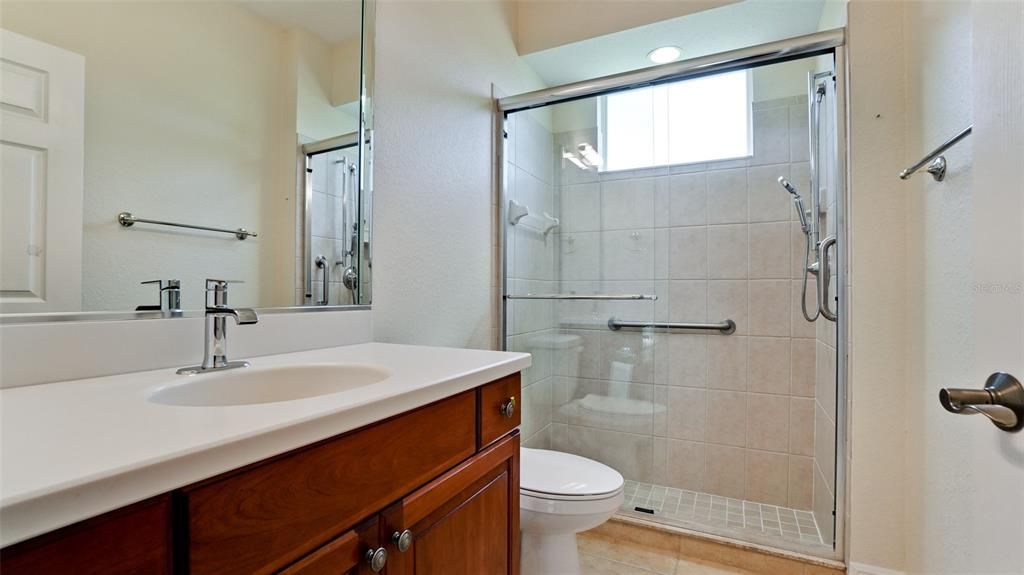 En Venta: $625,000 (4 camas, 3 baños, 2552 Pies cuadrados)