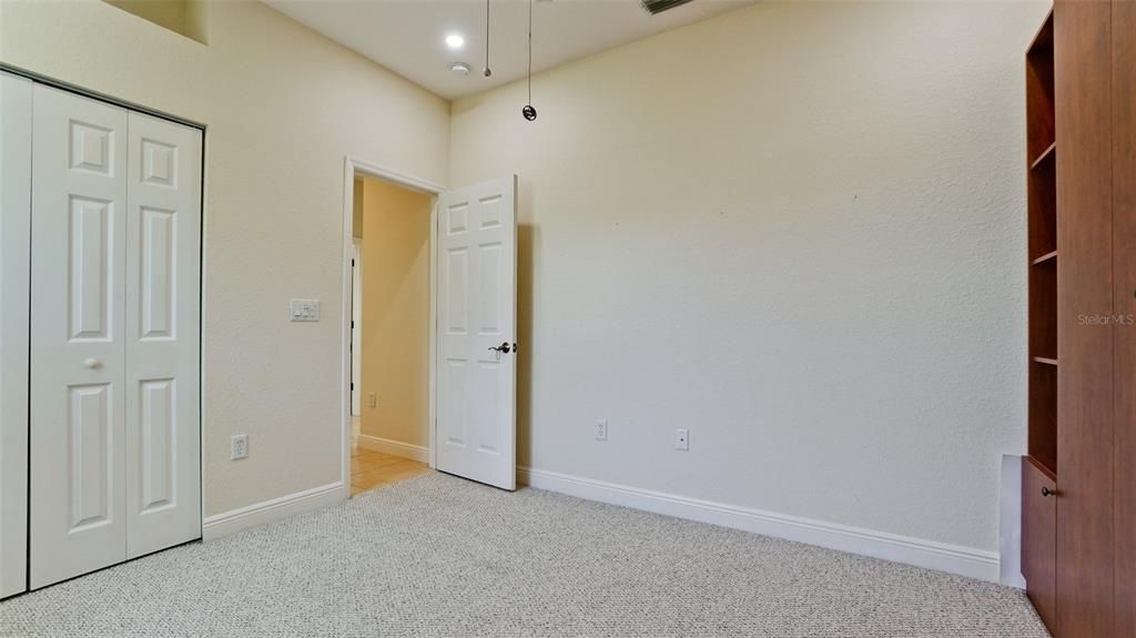 En Venta: $625,000 (4 camas, 3 baños, 2552 Pies cuadrados)