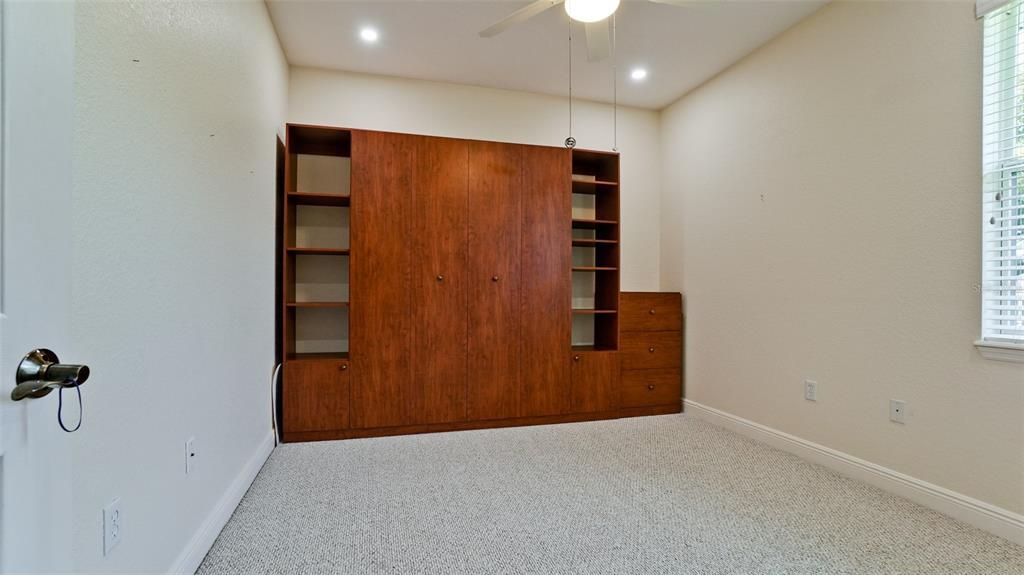 En Venta: $625,000 (4 camas, 3 baños, 2552 Pies cuadrados)