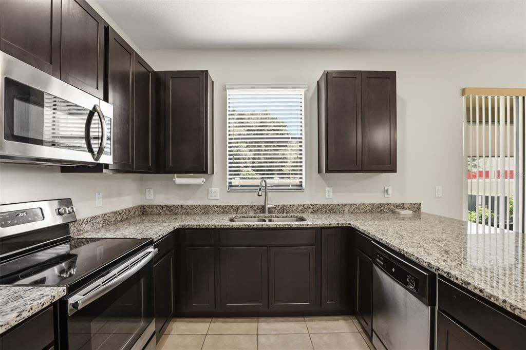 For Sale: $284,990 (3 beds, 2 baths, 1550 Square Feet)
