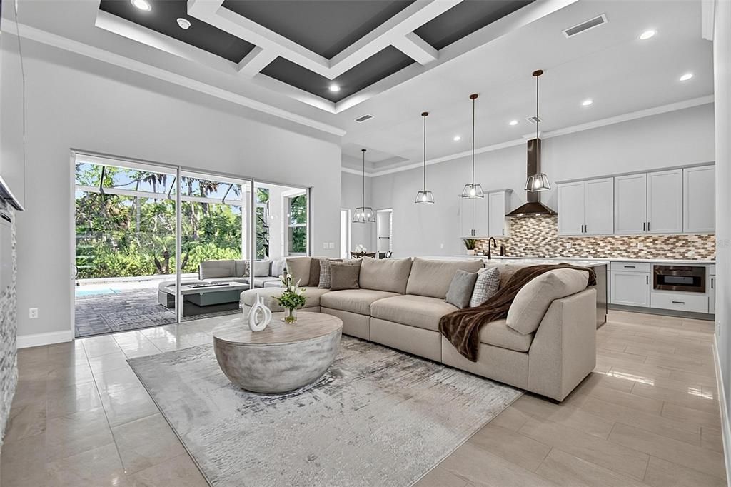 En Venta: $1,198,000 (3 camas, 3 baños, 3068 Pies cuadrados)