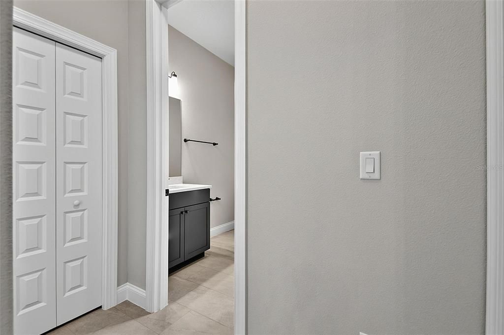 En Venta: $1,198,000 (3 camas, 3 baños, 3068 Pies cuadrados)