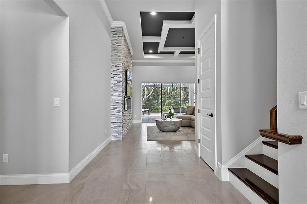 En Venta: $1,198,000 (3 camas, 3 baños, 3068 Pies cuadrados)