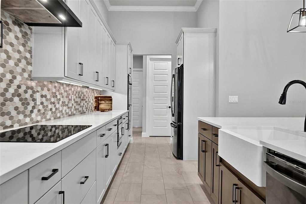En Venta: $1,198,000 (3 camas, 3 baños, 3068 Pies cuadrados)