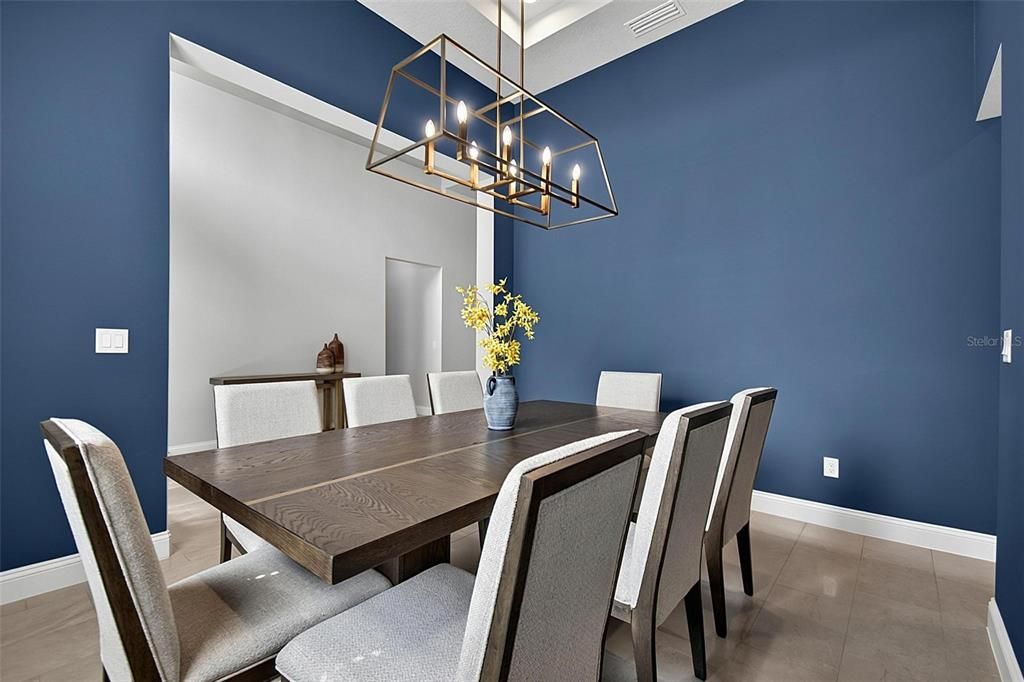 En Venta: $1,198,000 (3 camas, 3 baños, 3068 Pies cuadrados)