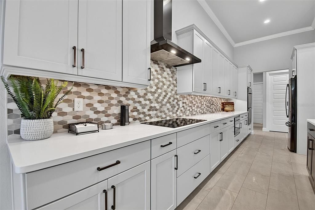 En Venta: $1,198,000 (3 camas, 3 baños, 3068 Pies cuadrados)