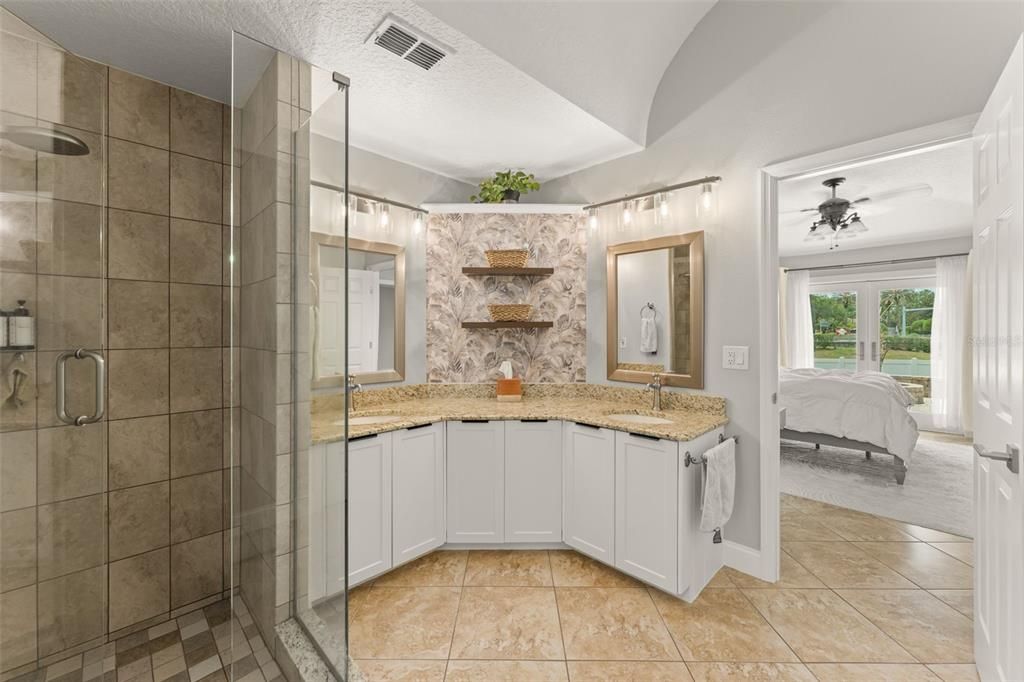 На продажу: $438,000 (3 спален, 2 ванн, 1692 Квадратных фут)