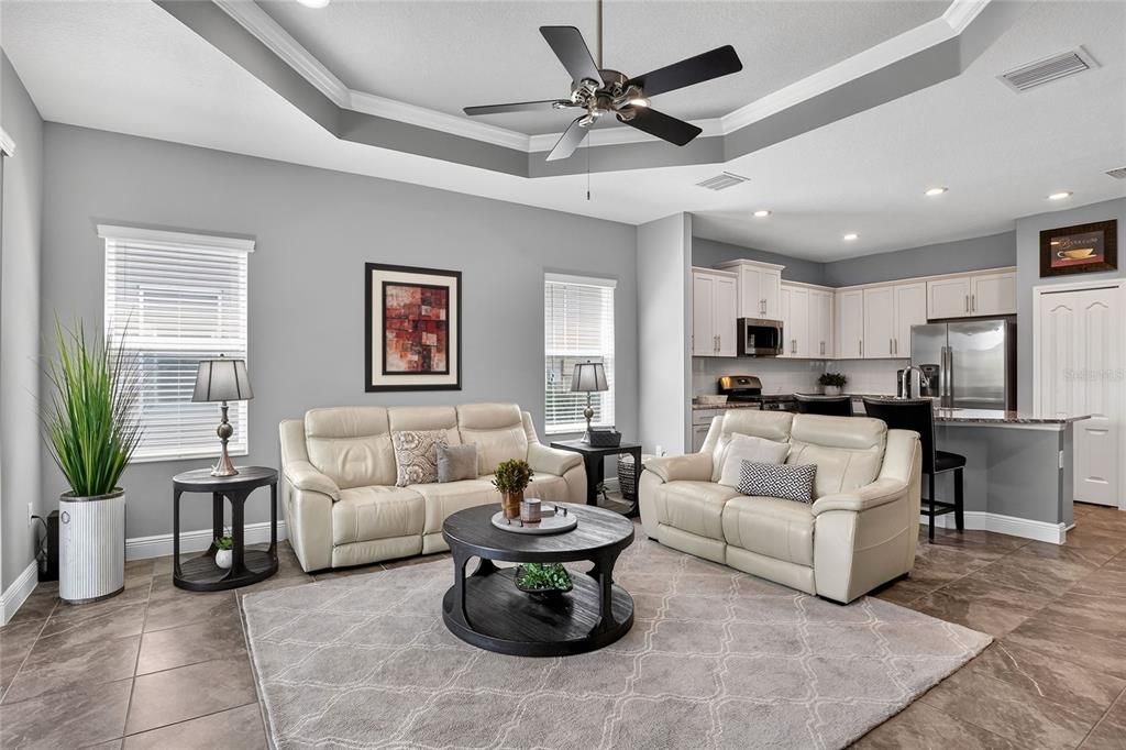 For Sale: $360,000 (2 beds, 2 baths, 1525 Square Feet)