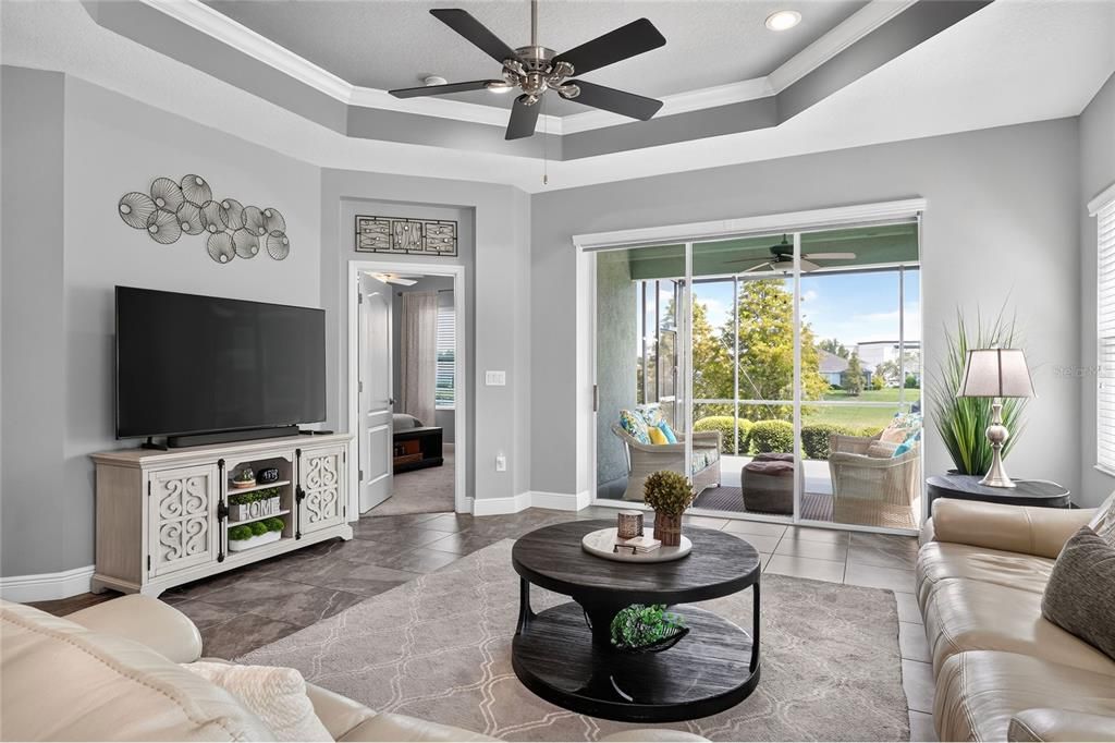 For Sale: $360,000 (2 beds, 2 baths, 1525 Square Feet)