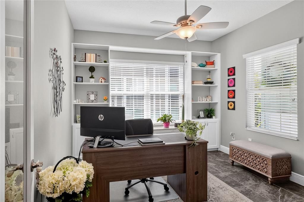 For Sale: $360,000 (2 beds, 2 baths, 1525 Square Feet)