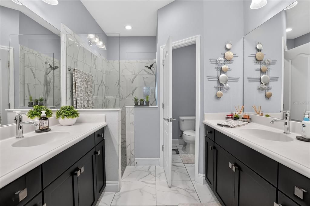 For Sale: $360,000 (2 beds, 2 baths, 1525 Square Feet)