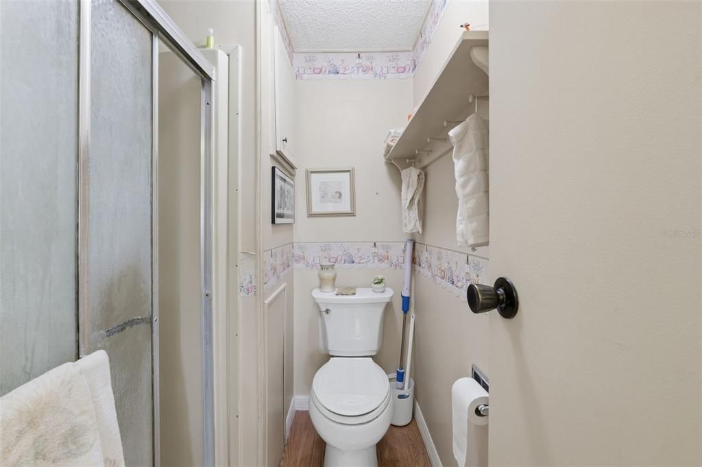 На продажу: $169,000 (2 спален, 2 ванн, 1092 Квадратных фут)