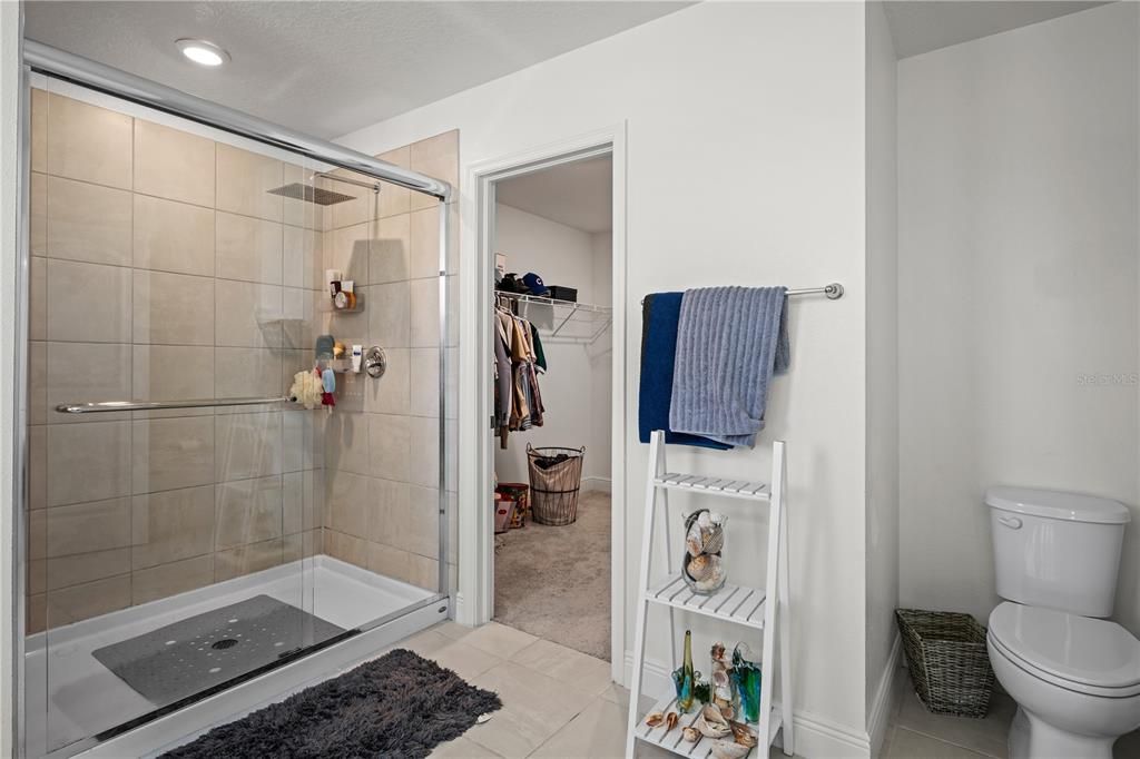 For Sale: $424,900 (3 beds, 2 baths, 2112 Square Feet)