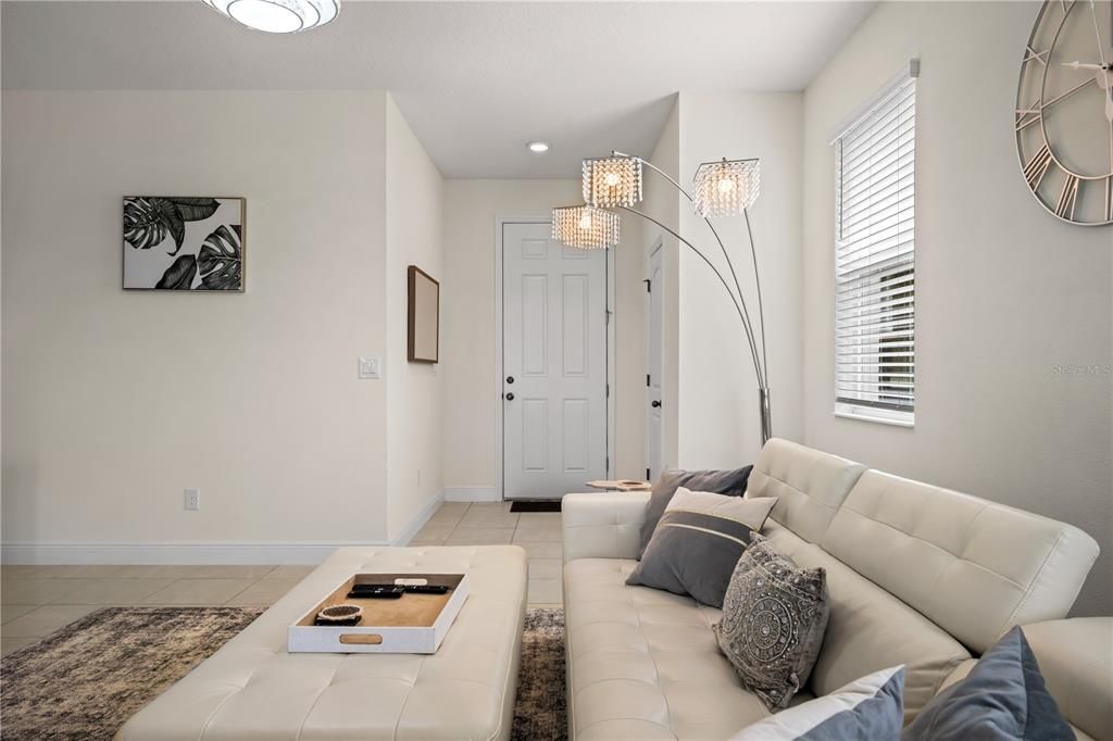 For Sale: $424,900 (3 beds, 2 baths, 2112 Square Feet)