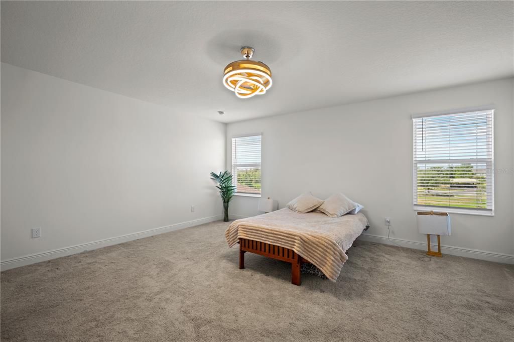For Sale: $424,900 (3 beds, 2 baths, 2112 Square Feet)
