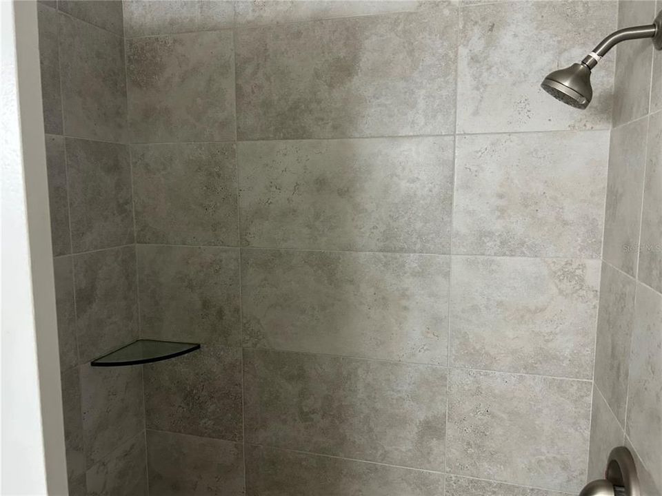 В аренду: $1,800 (3 спален, 2 ванн, 1148 Квадратных фут)