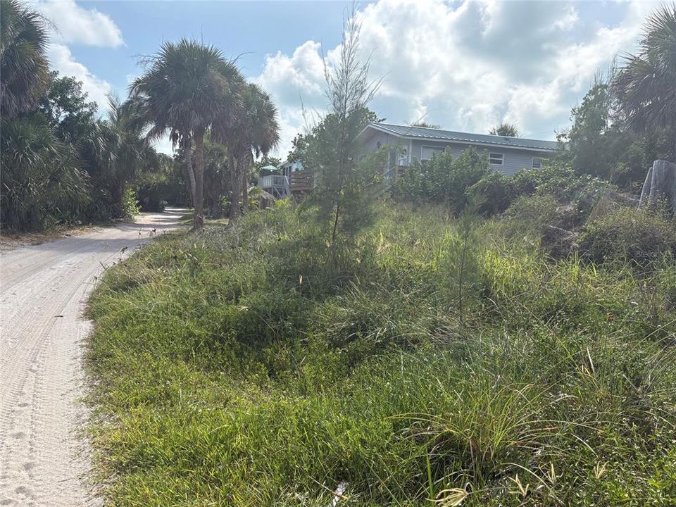 For Sale: $79,900 (0.12 acres)
