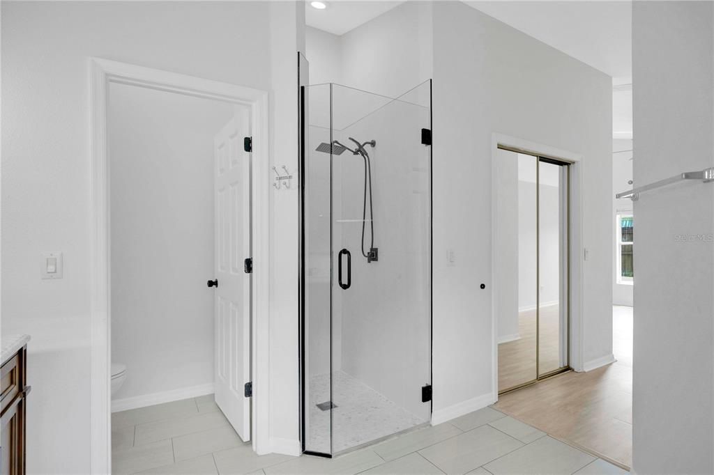 For Sale: $525,000 (3 beds, 2 baths, 1598 Square Feet)