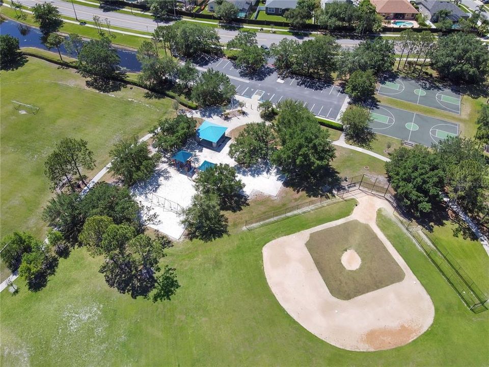 For Sale: $525,000 (3 beds, 2 baths, 1598 Square Feet)