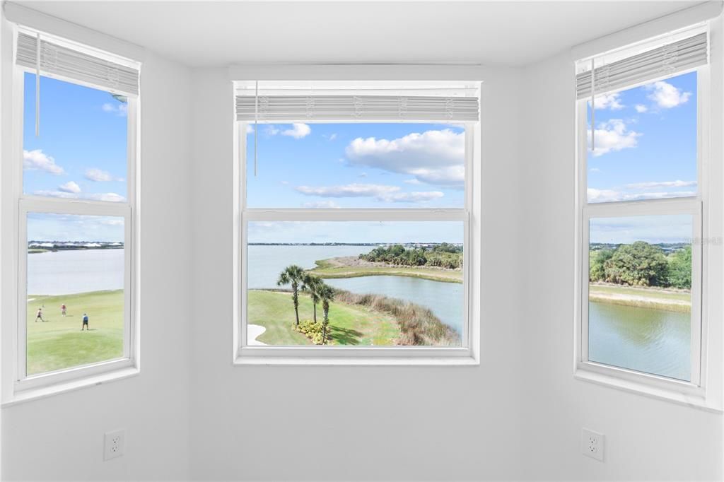 For Sale: $249,900 (2 beds, 2 baths, 1198 Square Feet)