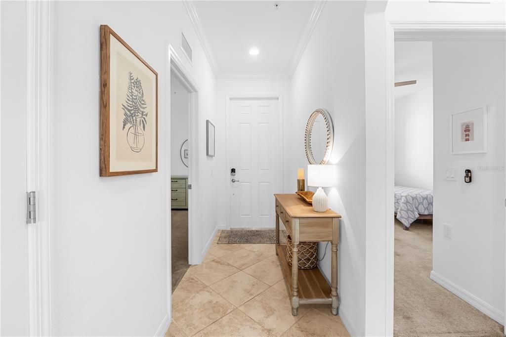 For Sale: $249,900 (2 beds, 2 baths, 1198 Square Feet)
