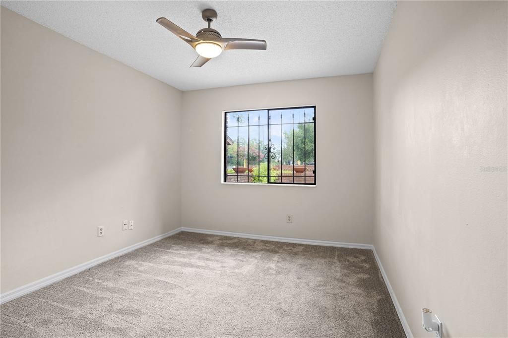 For Sale: $279,000 (3 beds, 2 baths, 1456 Square Feet)