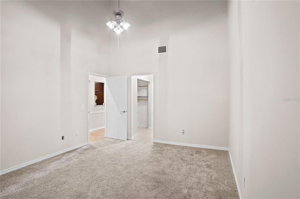 For Sale: $279,000 (3 beds, 2 baths, 1456 Square Feet)