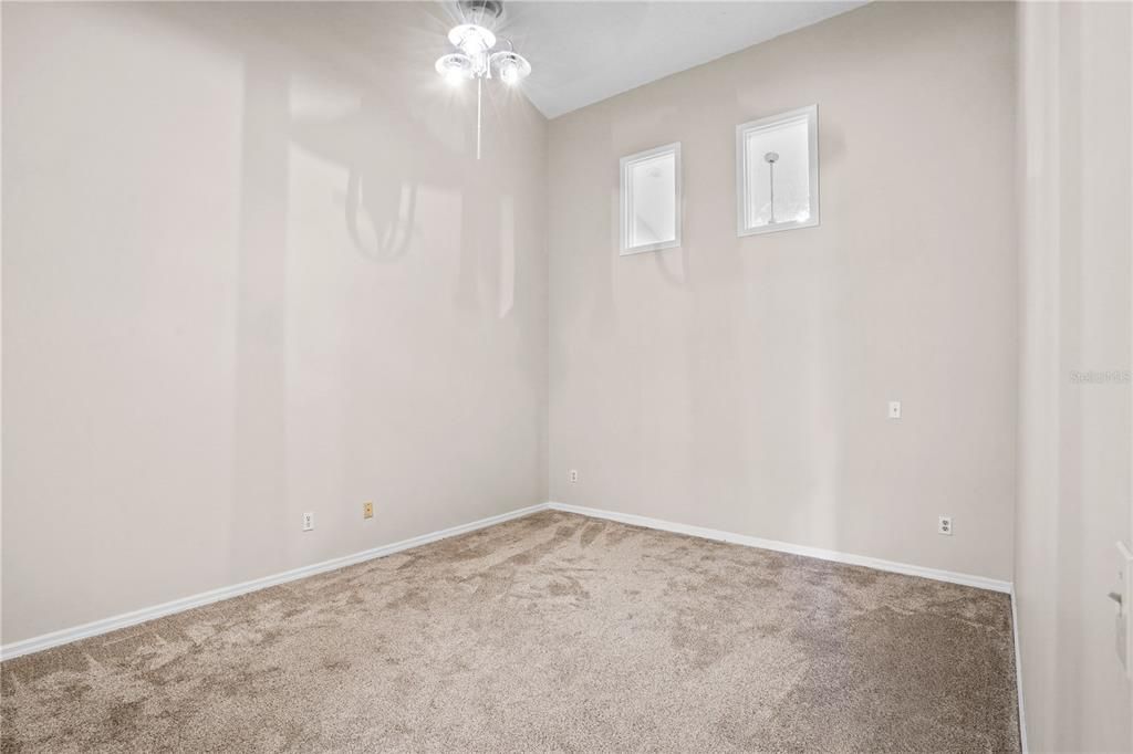 For Sale: $279,000 (3 beds, 2 baths, 1456 Square Feet)