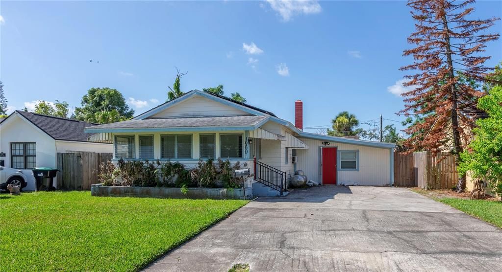 En Venta: $300,000 (2 camas, 1 baños, 1272 Pies cuadrados)