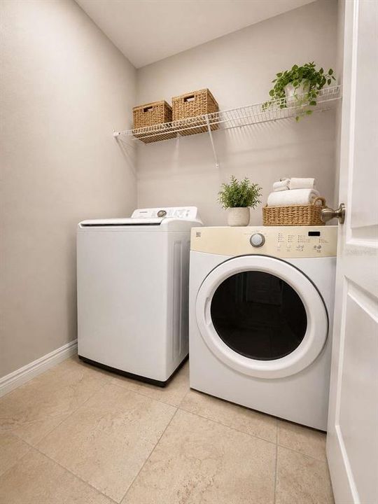 For Rent: $2,500 (3 beds, 2 baths, 1577 Square Feet)