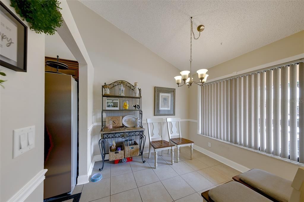 For Sale: $278,000 (3 beds, 2 baths, 1520 Square Feet)