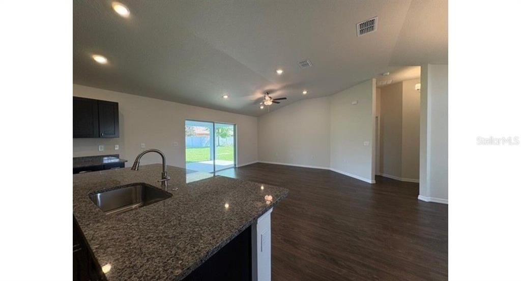 For Sale: $337,573 (4 beds, 2 baths, 1859 Square Feet)