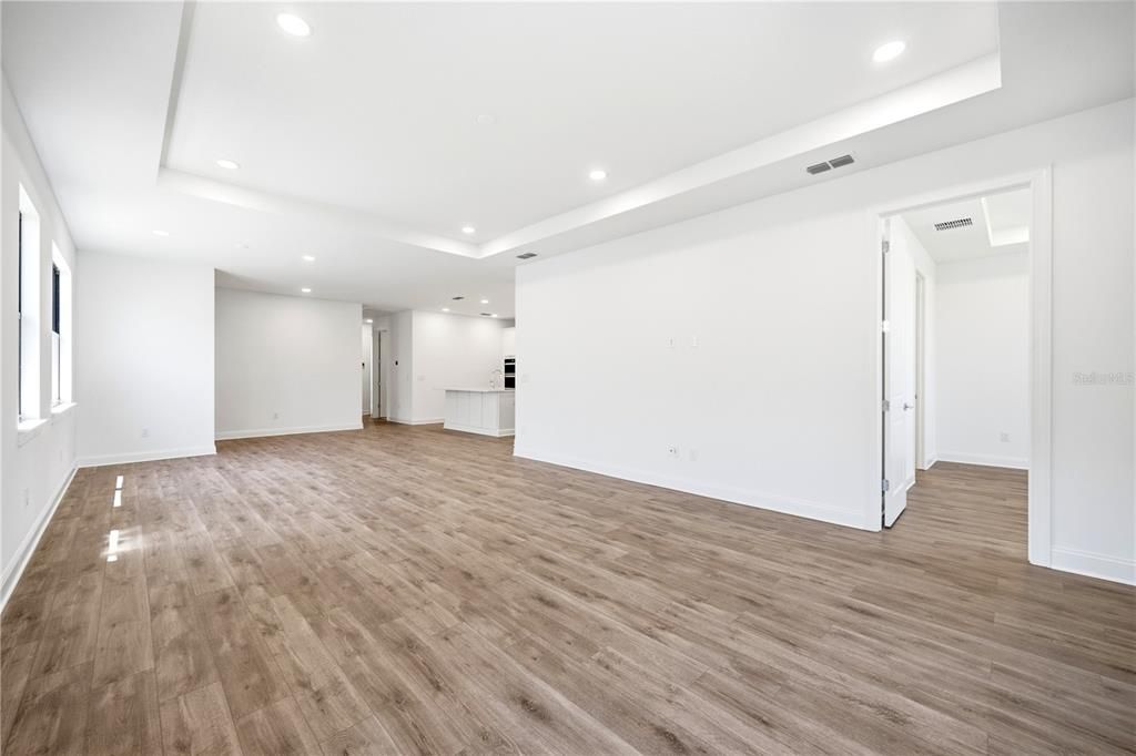 En Venta: $524,000 (3 camas, 2 baños, 1803 Pies cuadrados)