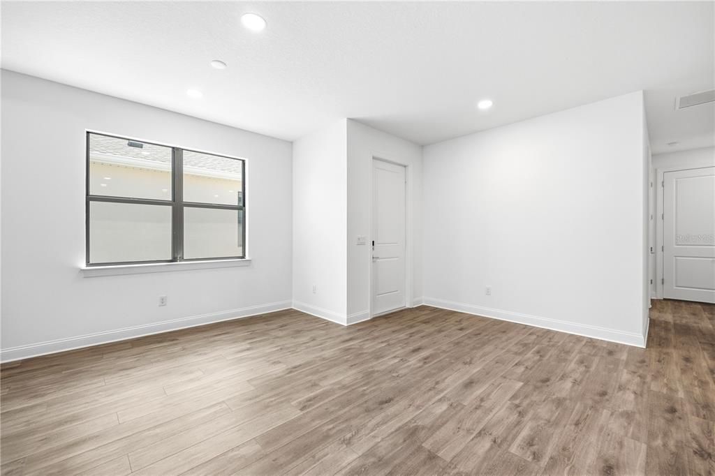 En Venta: $524,000 (3 camas, 2 baños, 1803 Pies cuadrados)