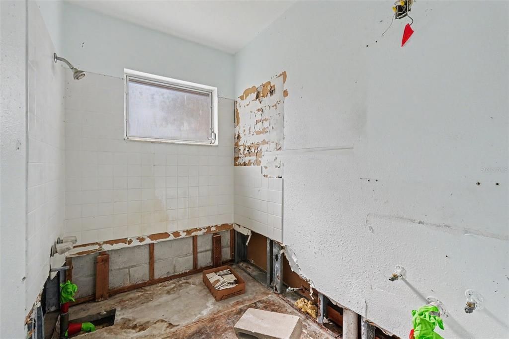 На продажу: $235,000 (3 спален, 2 ванн, 1518 Квадратных фут)