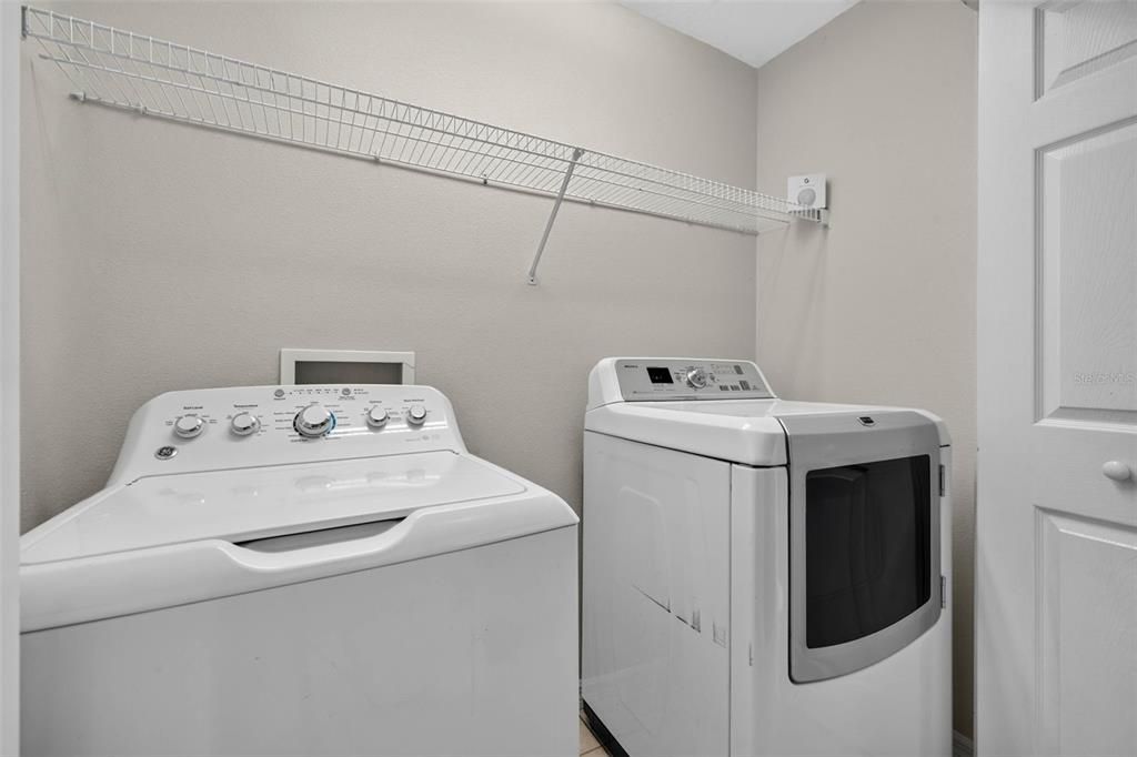 For Sale: $235,000 (2 beds, 2 baths, 1333 Square Feet)