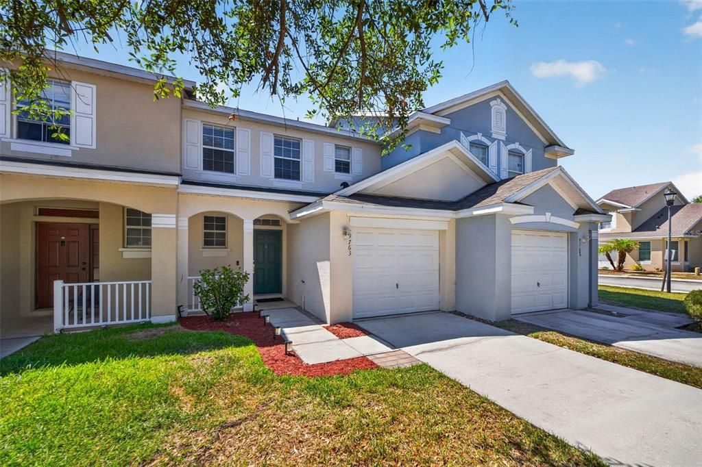 For Sale: $235,000 (2 beds, 2 baths, 1333 Square Feet)