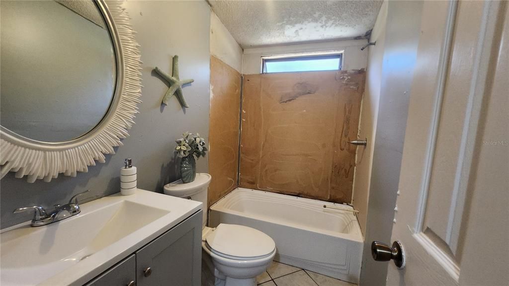 En Venta: $160,000 (2 camas, 1 baños, 924 Pies cuadrados)