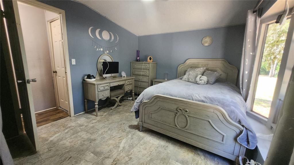 En Venta: $160,000 (2 camas, 1 baños, 924 Pies cuadrados)