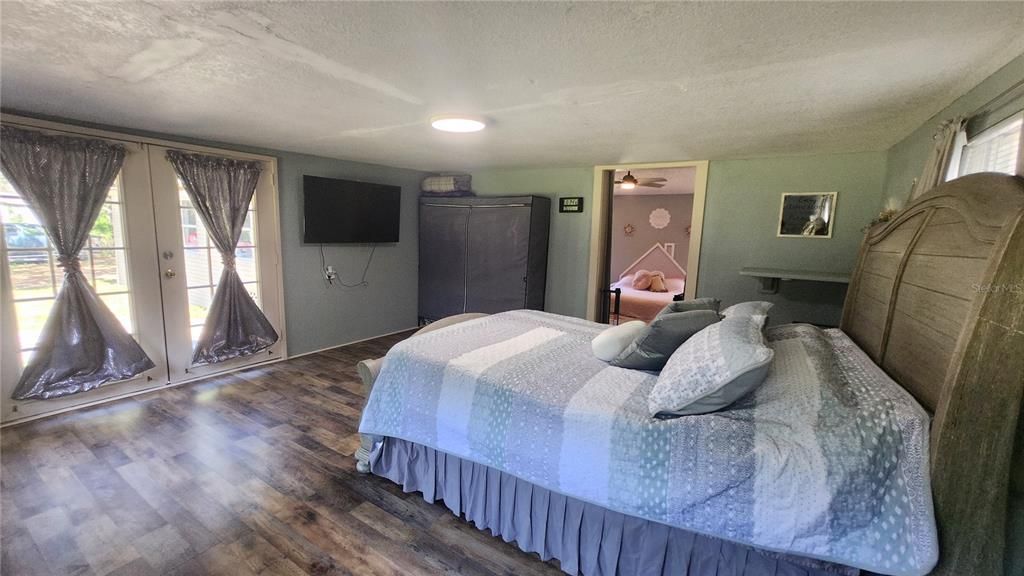 En Venta: $160,000 (2 camas, 1 baños, 924 Pies cuadrados)