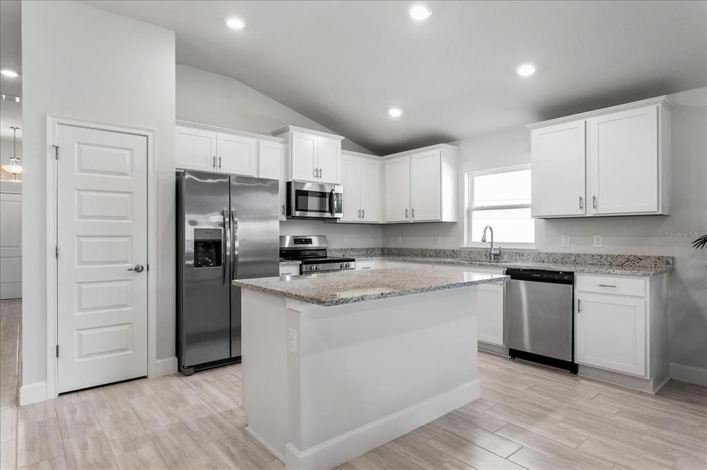 En Venta: $349,900 (3 camas, 2 baños, 1720 Pies cuadrados)