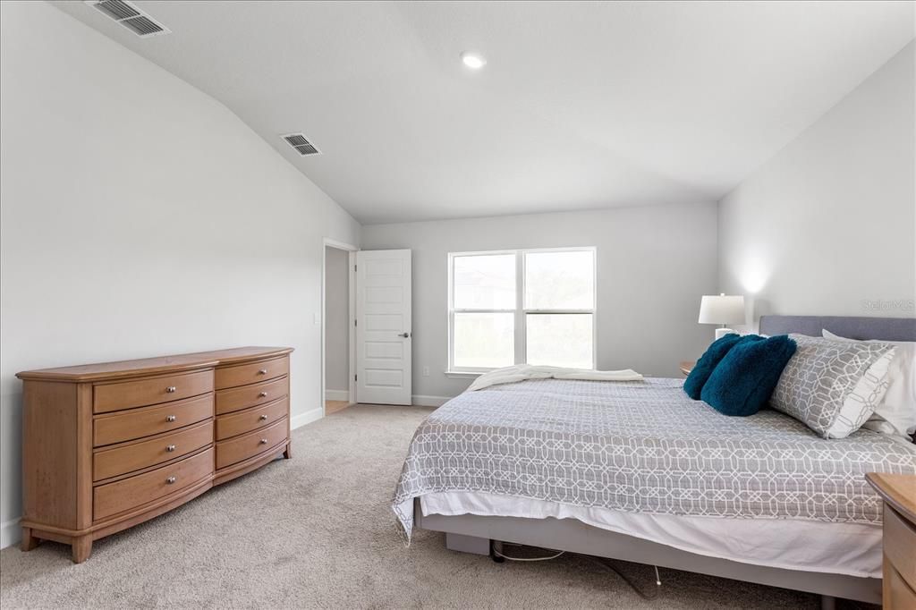 En Venta: $349,900 (3 camas, 2 baños, 1720 Pies cuadrados)