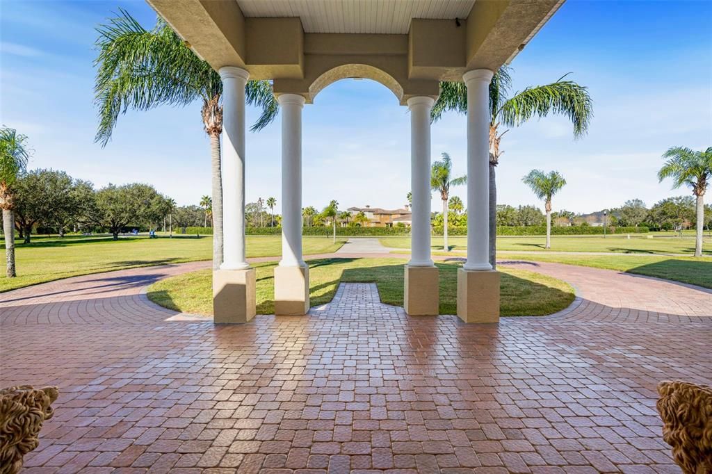 En Venta: $1,425,000 (4 camas, 5 baños, 4722 Pies cuadrados)