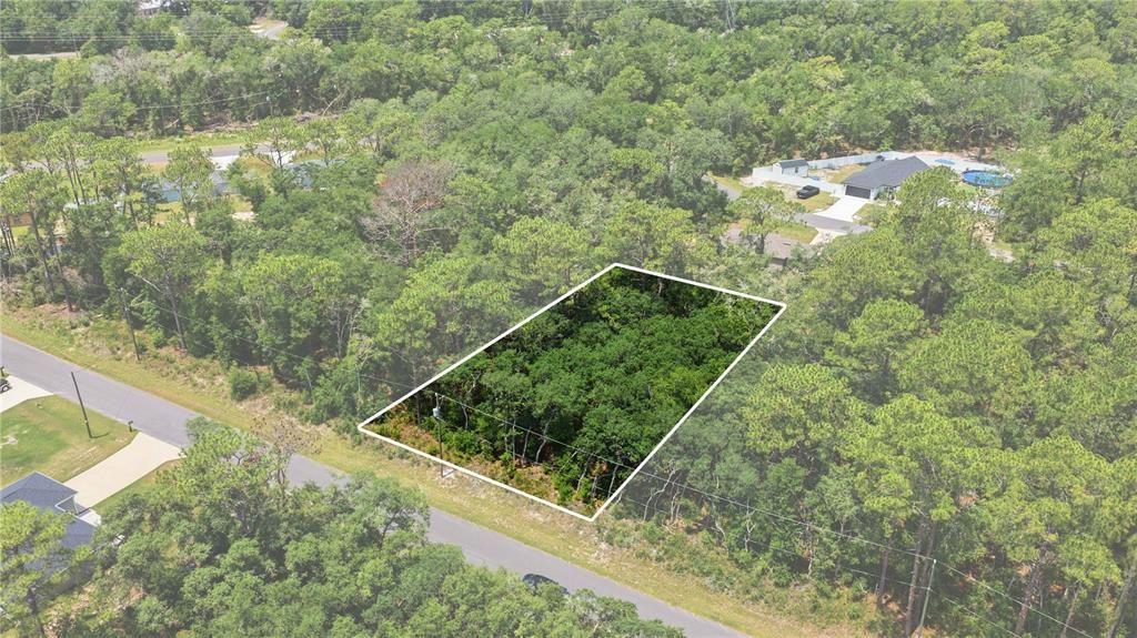 На продажу: $35,000 (0.27 acres)